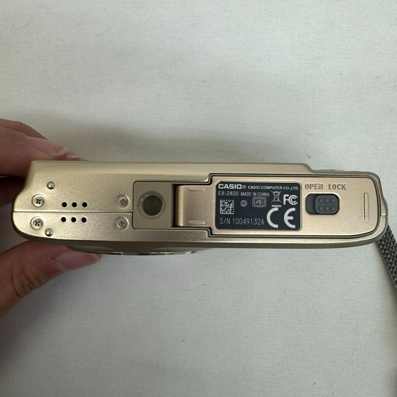 K【SDカード付】コンパクトデジタルカメラ CASIO EXILIM ZOOM EX-Z400 ゴールド