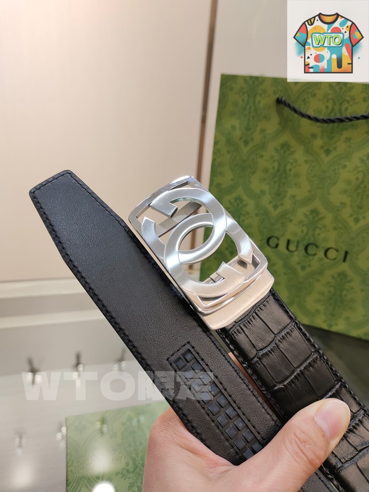 GUCCHI レザー ベルト グッチ スライド オートロック 今日特価】Gucci メンズオートロックレザーベルト-1 - メルカリ