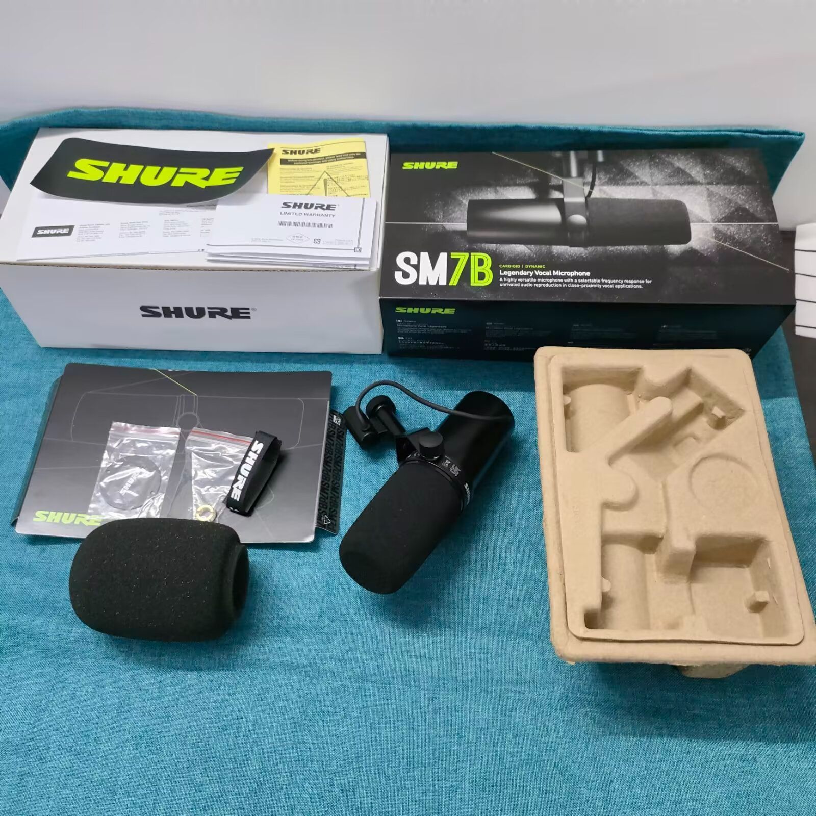 【SHURE】SM7B（新品未開封品） 新品未開封】 SM7B SHURE ダイナミックマイク - メルカリ