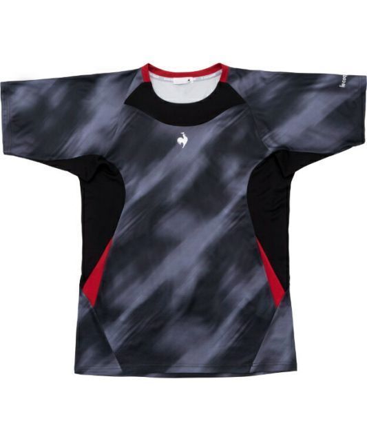 le coq sportif ルコック Ａｉｌｅ ｆｏｒｍｅグラフィックゲームシャツ ブラック M QTMWJA31 BK | 衣類 服 ウエア トップス シャツ 半袖 ショートスリーブ 日よけ 紫外線対策 遮熱 クーリング効果 サ