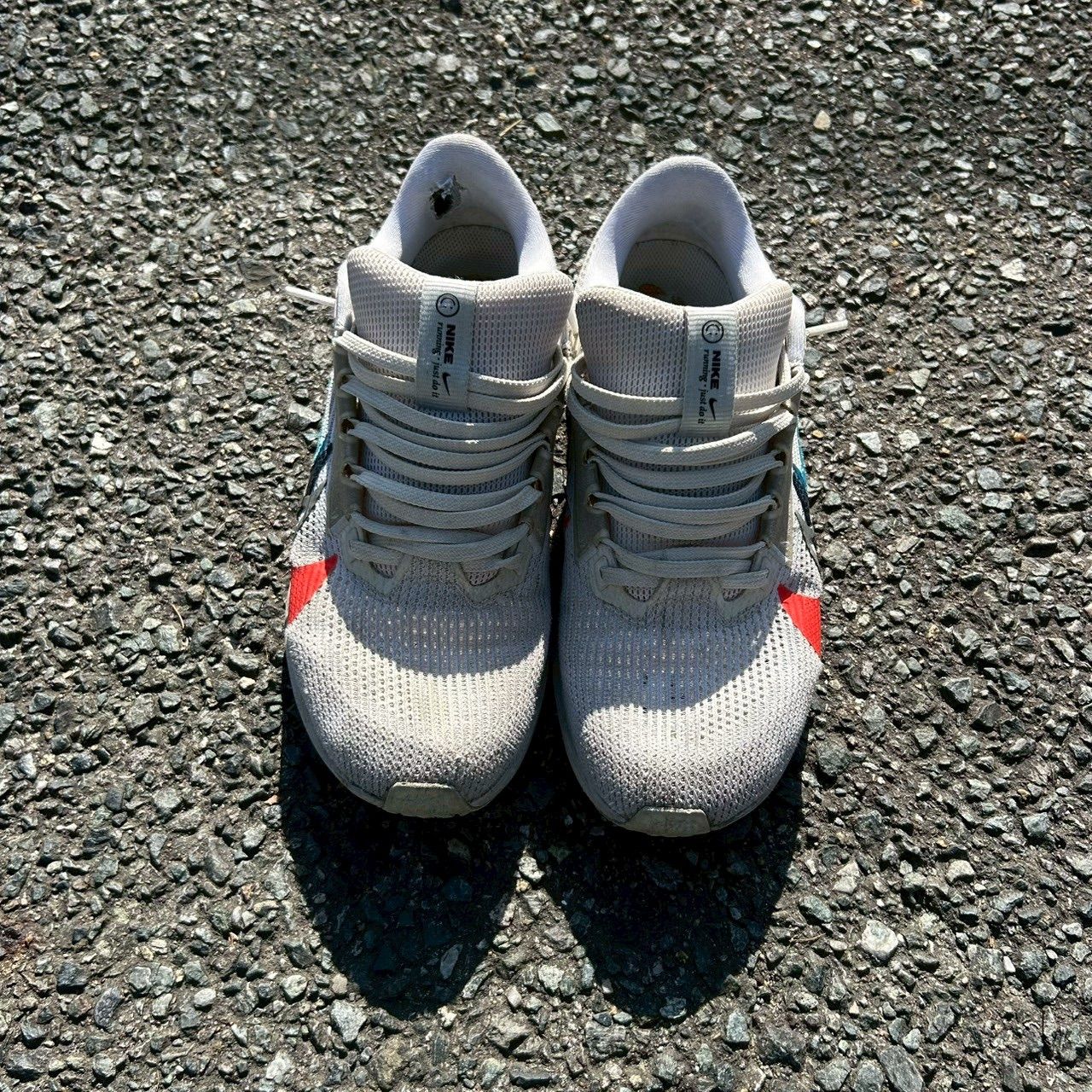 ナイキ NIKE ペガサス40 NIKE PEGASUS 40 ランニングシューズ 26cm 