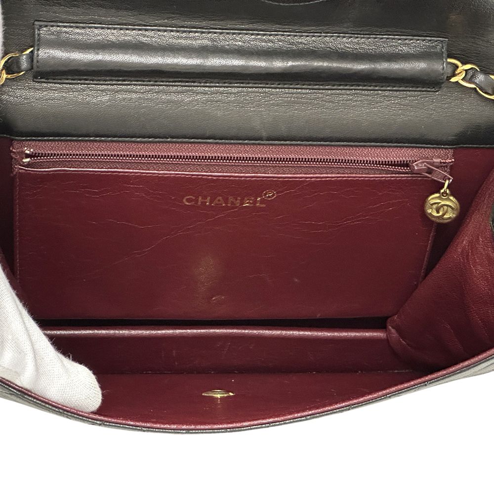 チェーンショルダー