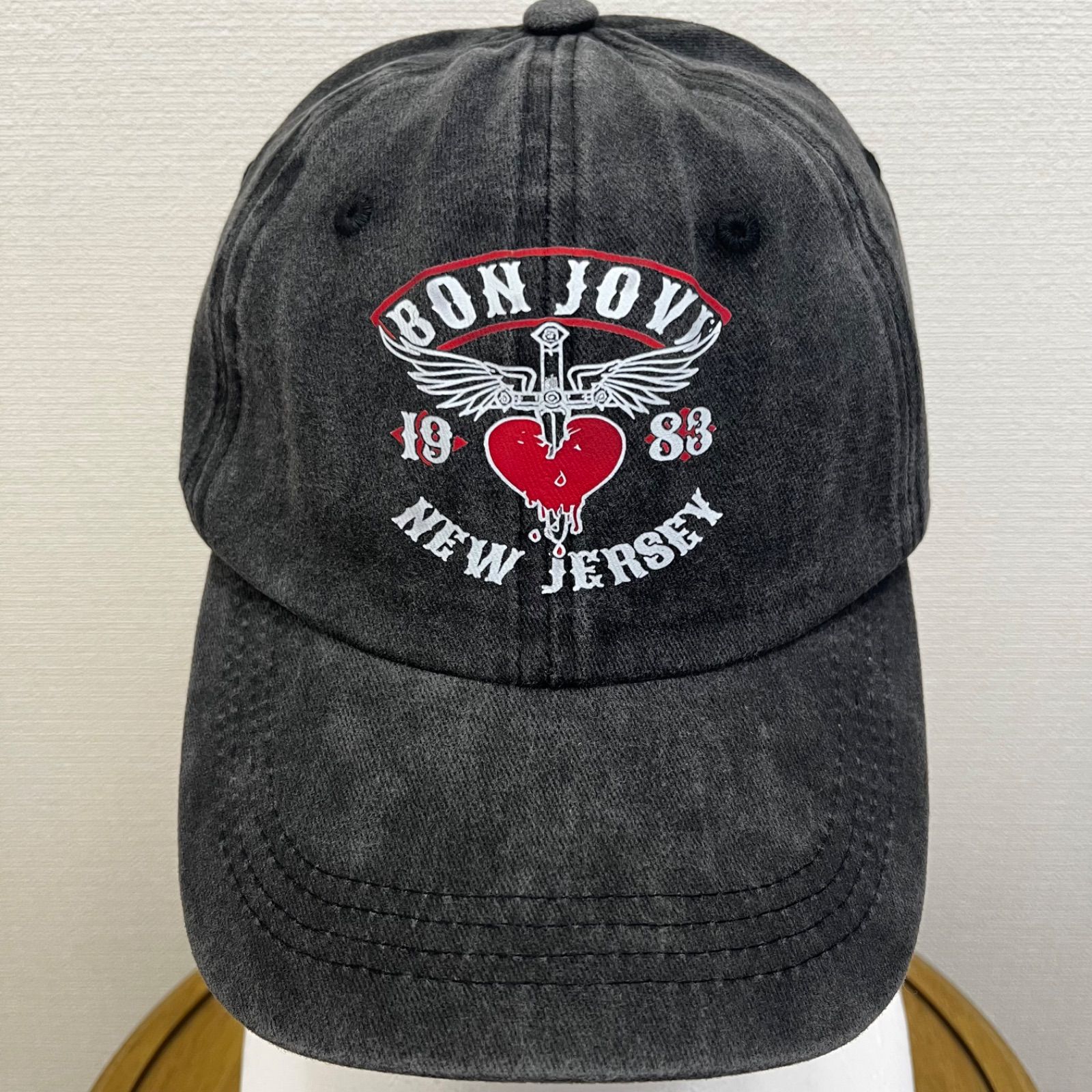 新品】BON JOVI ボンジョヴィボンジョビ ベースボールキャップ ヴィンテージ ビンテージ ユーズド風 キャップ 帽子 アメカジ ロック メタル  グランジ バンド ブラック - メルカリ