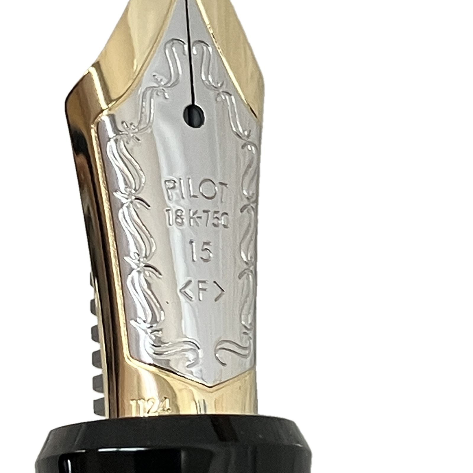 PILOT FKV-5MR-B-F 万年筆 漆仕上げ 細字 パイロット 開封品 C10487456 WWW_SKLAD-KIRPICHA_RU