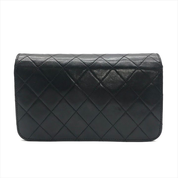 美品 CHANEL シャネル ココマーク ミニマトラッセ レザー プッシュロック チェーン ショルダー レディース バッグ 鞄 ブラック 黒 k5599 CHANEL（シャネル） マトラッセ ココマーク プッシュロック チェーン