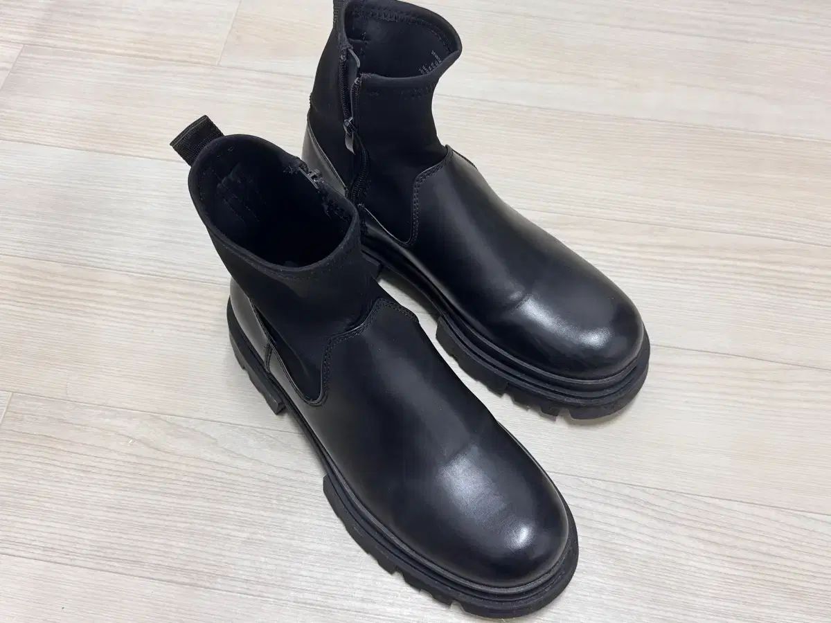 ZARA ザラ