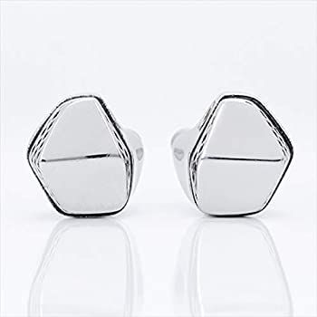 【未使用】Unique Melody ハイブリッド型イヤホン UNM-7810 中古】Unique Melody ハイブリッド型イヤホン Macbeth Ti UNM-7810