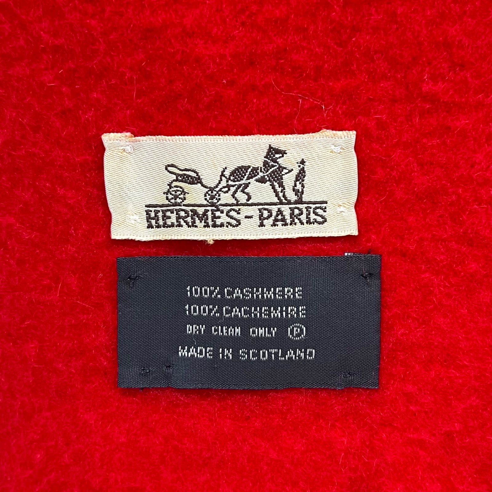 ⭐︎極美品⭐︎ エルメス ロゴ マフラー HERMES レッド カシミヤウール混 Hermès エルメス マフラー ストール ロゴ刺繍 クリーニング済み