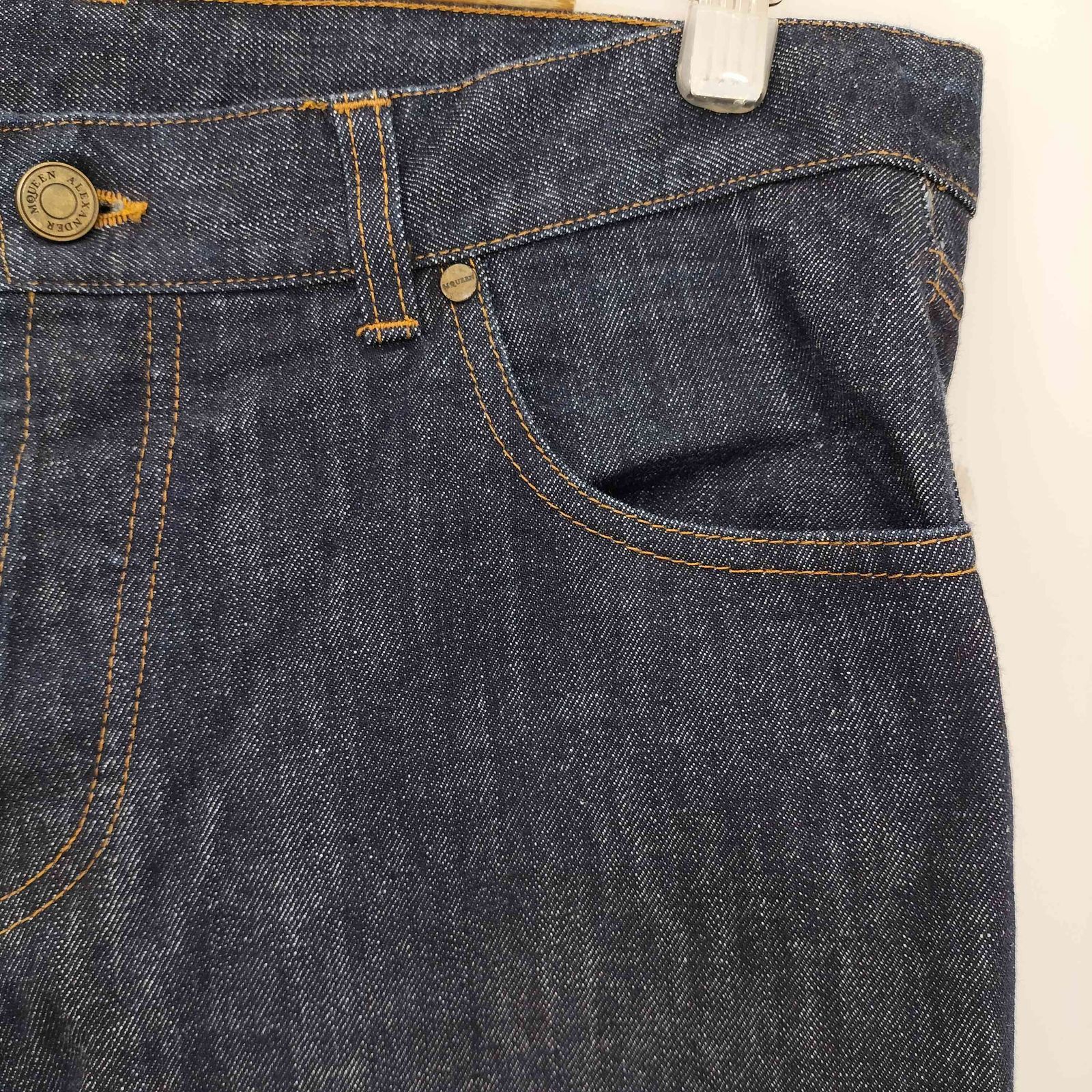 アレキサンダーマックイーン デニムパンツ バック刺繍 ボタンフライメンズ 50 アレキサンダーマックイーン Alexander McQueen イタリア製 バック刺繍