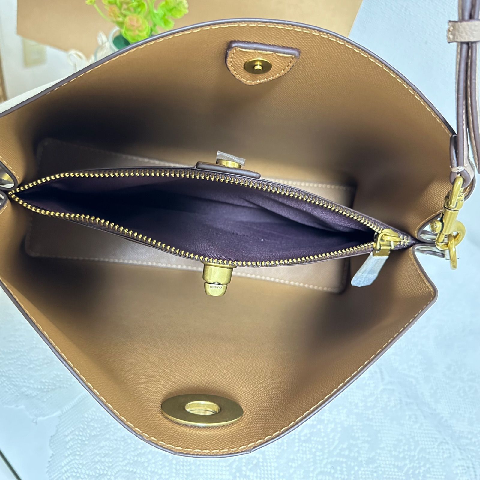 COACH ウィロウ ショルダーバッグ ホワイト C2590 アイボリー - メルカリ