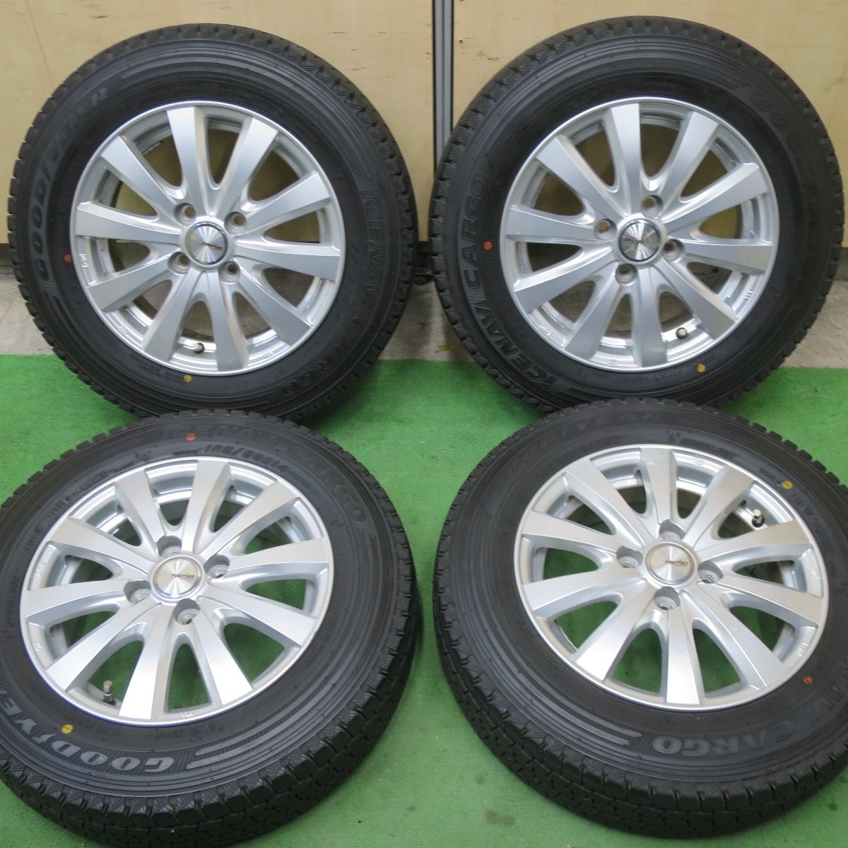 バリ溝 9.5分 スタッドレス 155|80R14 88|86N グッドイヤー アイスナビ CARGO ravrion RS01 ラブリオン 14インチ PCD100|4H 5052001TTス