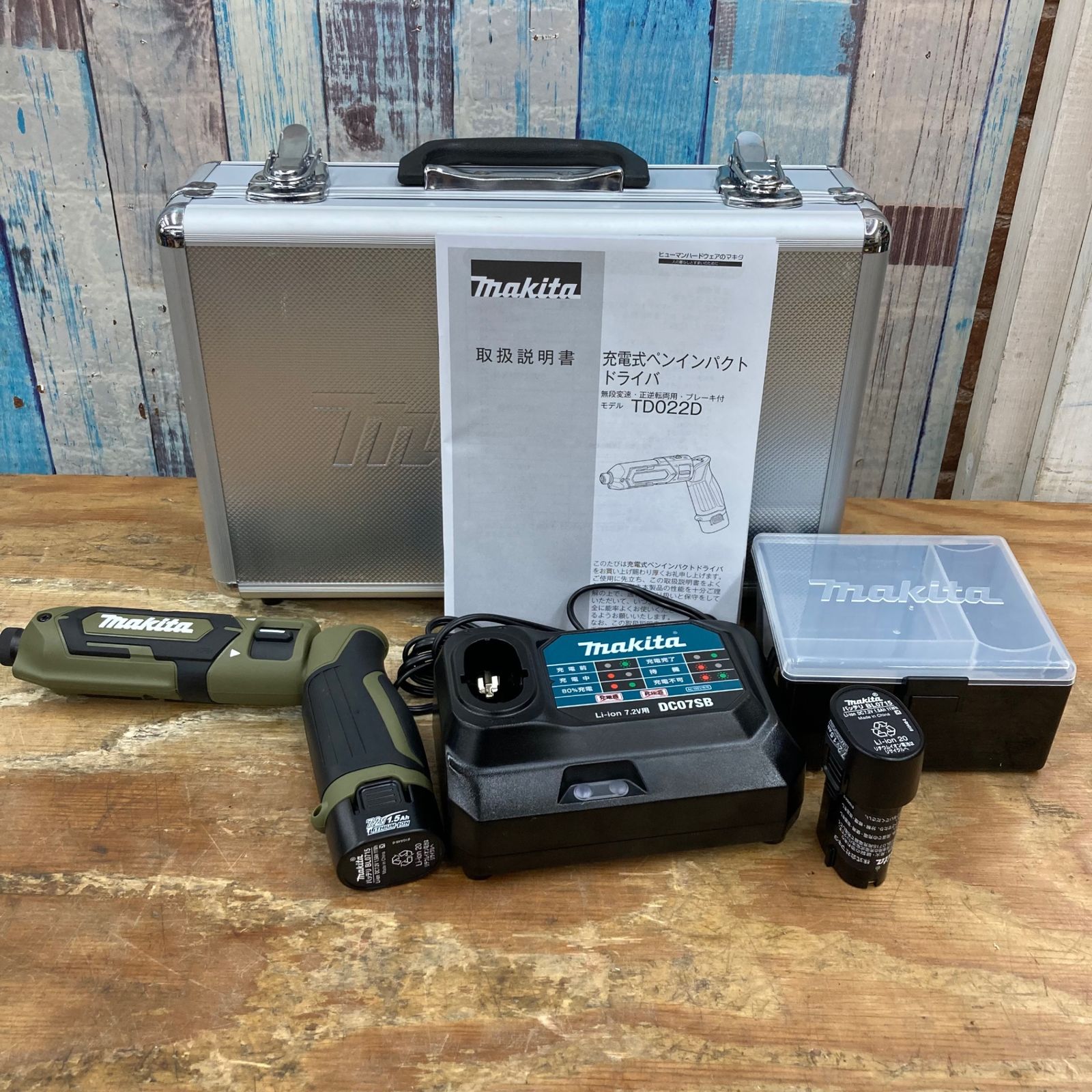 ☆マキタ(makita) コードレスペンインパクトドライバー TD022DSHXO【柏 