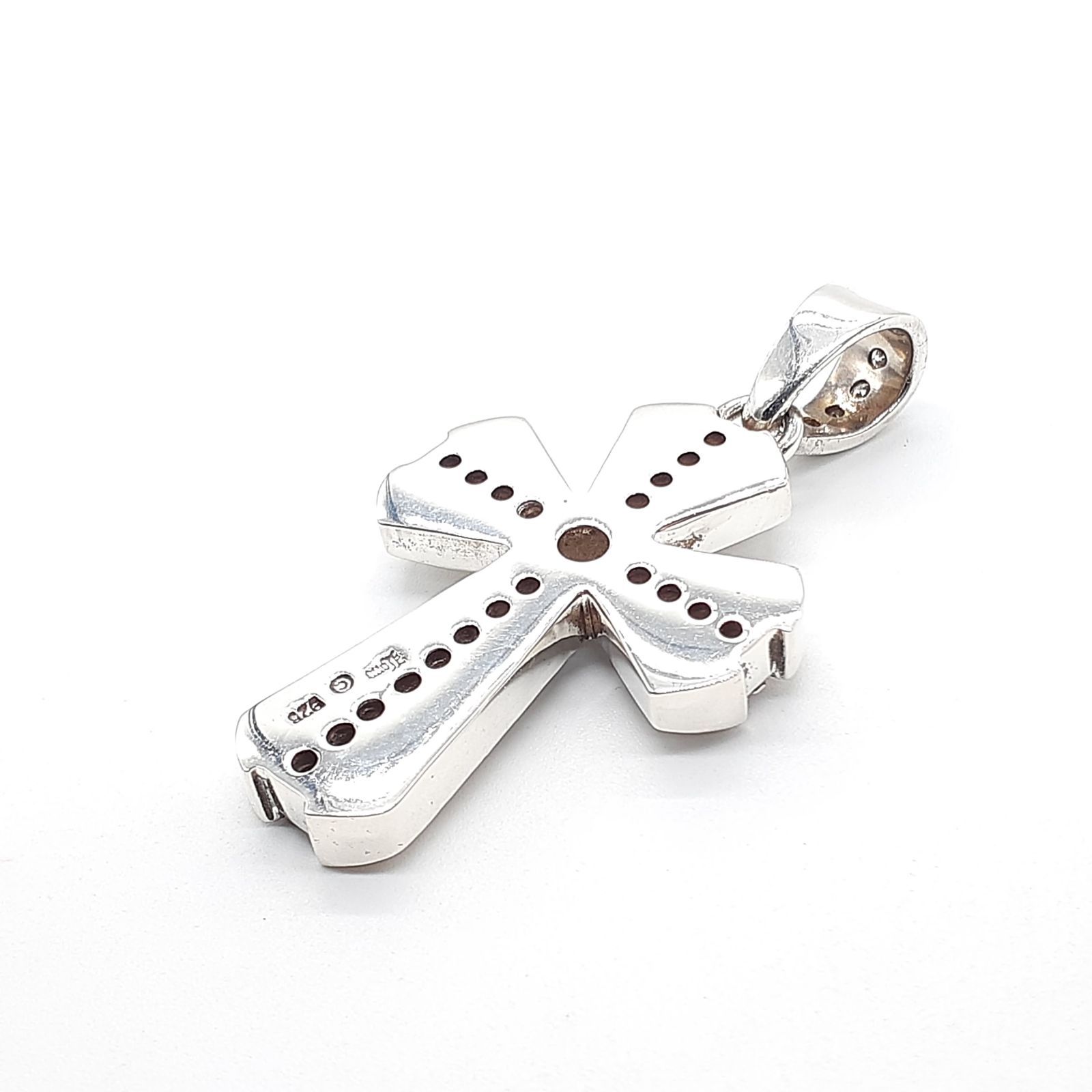 Lono ロノ ジルコニア クロスペンダント