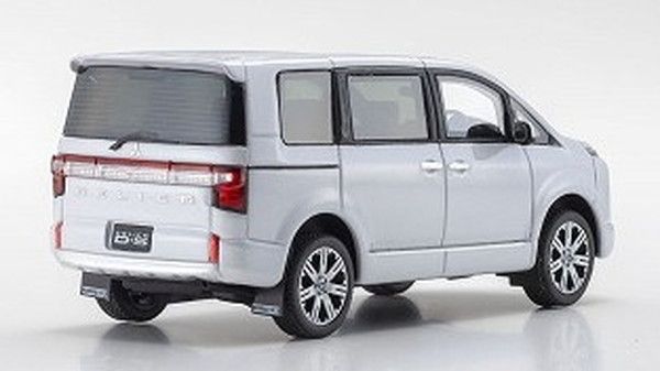 新品 京商オリジナル 1/43 三菱 デリカ D:5 (ホワイト) 完成品ミニカー