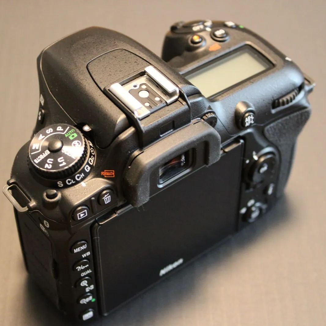 D7500