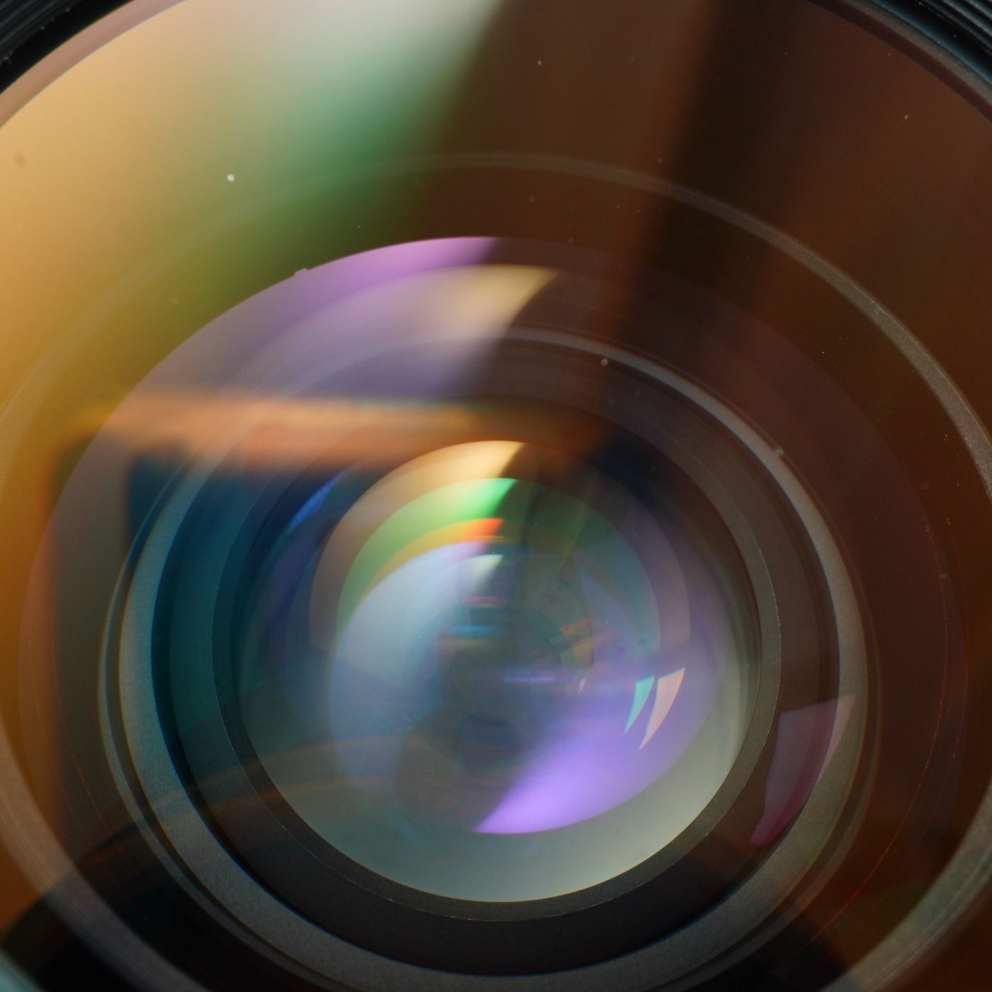 Nikon AF Nikkor 35-70mm f/2.8 ジャンク ズーム Nikon AF Nikkor 35-70mm f/2.8 Zoom Lens Review - Casual