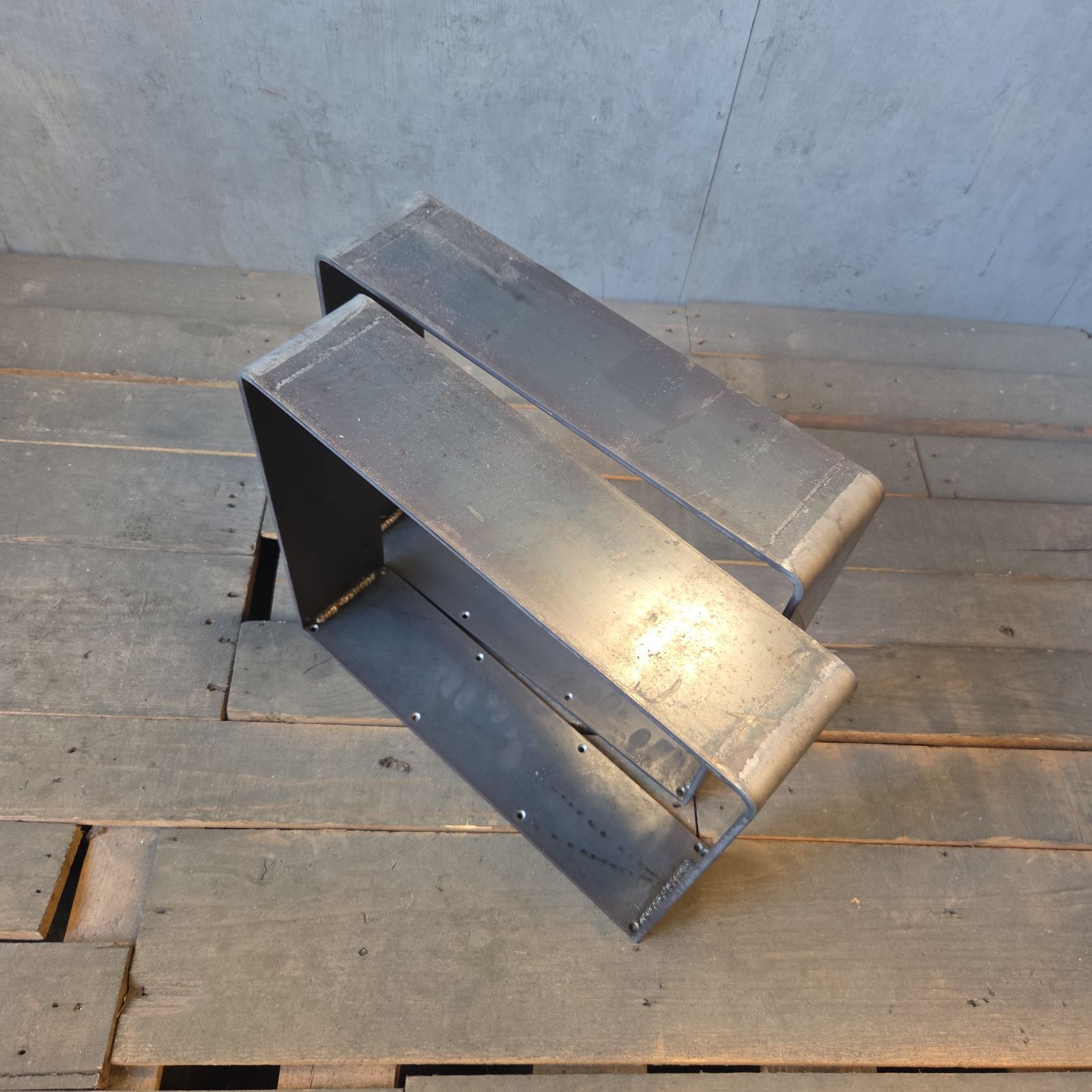 テーブル脚 　アイアン家具 鉄脚 アイアン脚　アイアンレッグ　黒皮鉄　無骨 テーブル脚 アイアン家具 鉄脚 アイアン脚 アイアンレッグ 黒皮