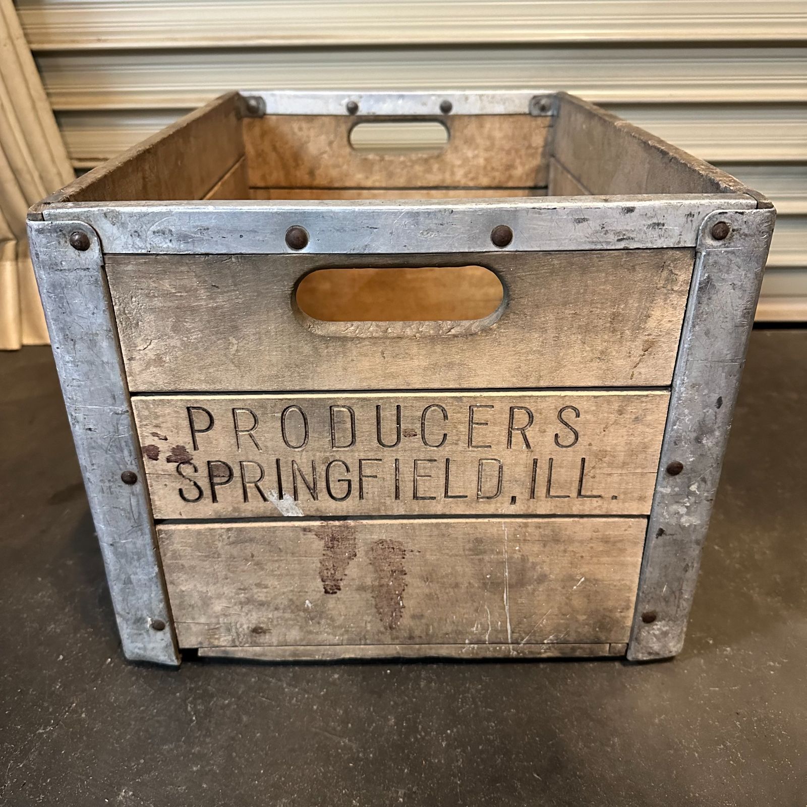 SPRINGFIELED.ILL WOODBOX