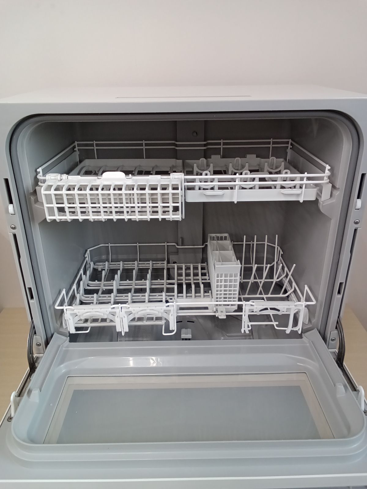 2021年製美品　パナソニック 食器洗い乾燥機 NP-TH4-C パナソニック Panasonic 食器洗い乾燥機 NP-TH4を検証レビュー！分岐水