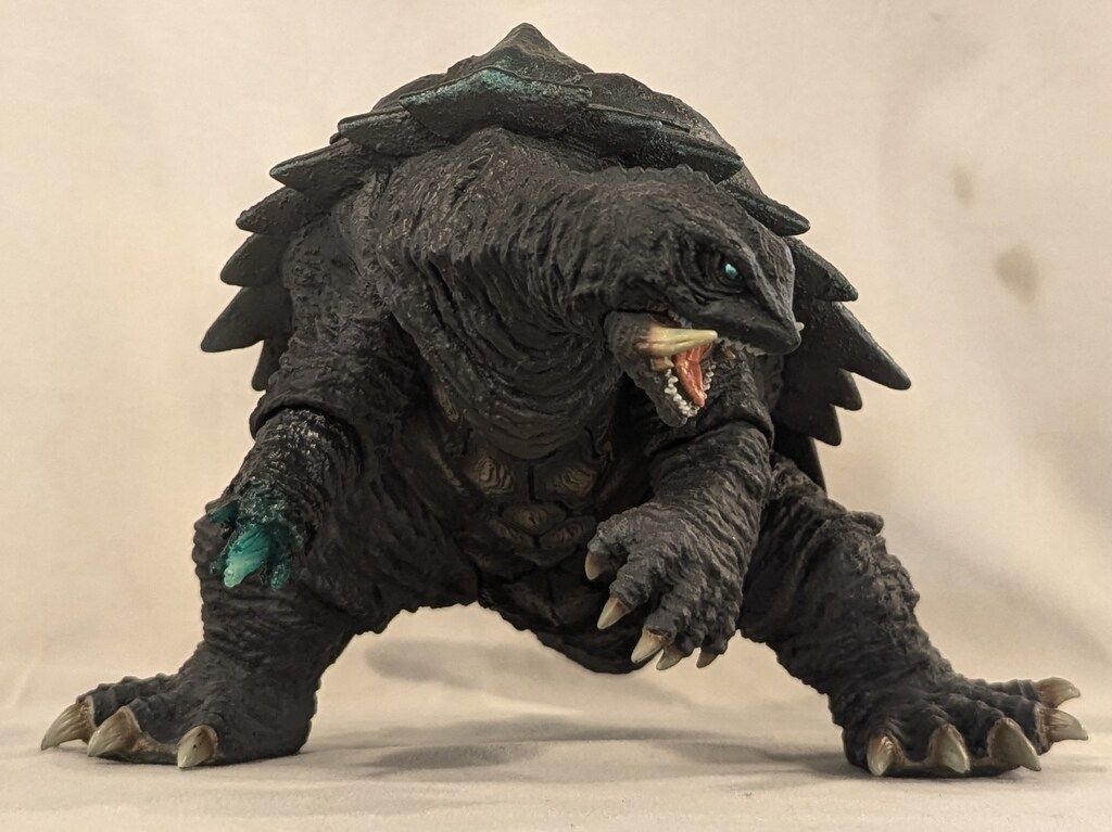 CCPガメラ3ダメージVer. CCP AMC ガメラIII (ダメージVer.) FAMIMA.COM限定 CCP 1/6特撮