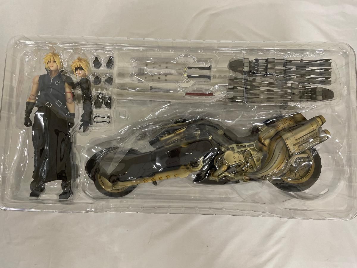 プレイアーツ改 クラウド・ストライフ&フェンリル FINAL FANTASY VII ADVENT CHILDREN PLAY ARTS改 クラウド・スト