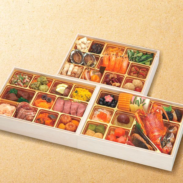 質の良い 予約 12月29日～30日お届け おせち 神楽坂三店コラボ 和洋中おせち 舞 三段重 約3～4人前|59品|冷凍品 2026 お節 御節 おせち料理 お節料理 御節料理 自宅用 おうち用 和食 和風 特選 豪華 惣菜 おすすめ 送料無料 お取り寄せ 送料無料・代引可。