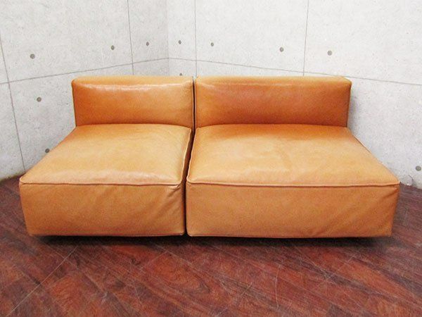 381　Arflex　OMNIO　オレンジ　40×40　2個　クッション　展示品 展示品 arflex/アルフレックス OMNIO/オムニオ 総革 フェザー