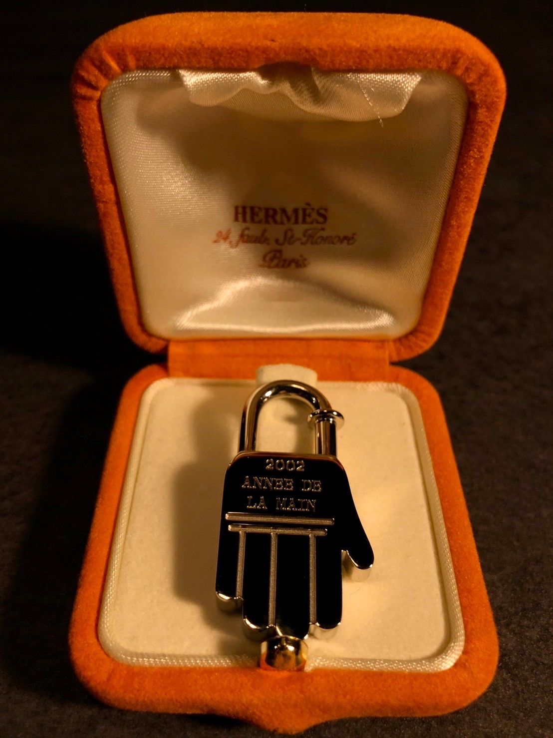 期間限定値下げ】 HERMES エルメス カデナ 2002年ハンド - BUYBUY