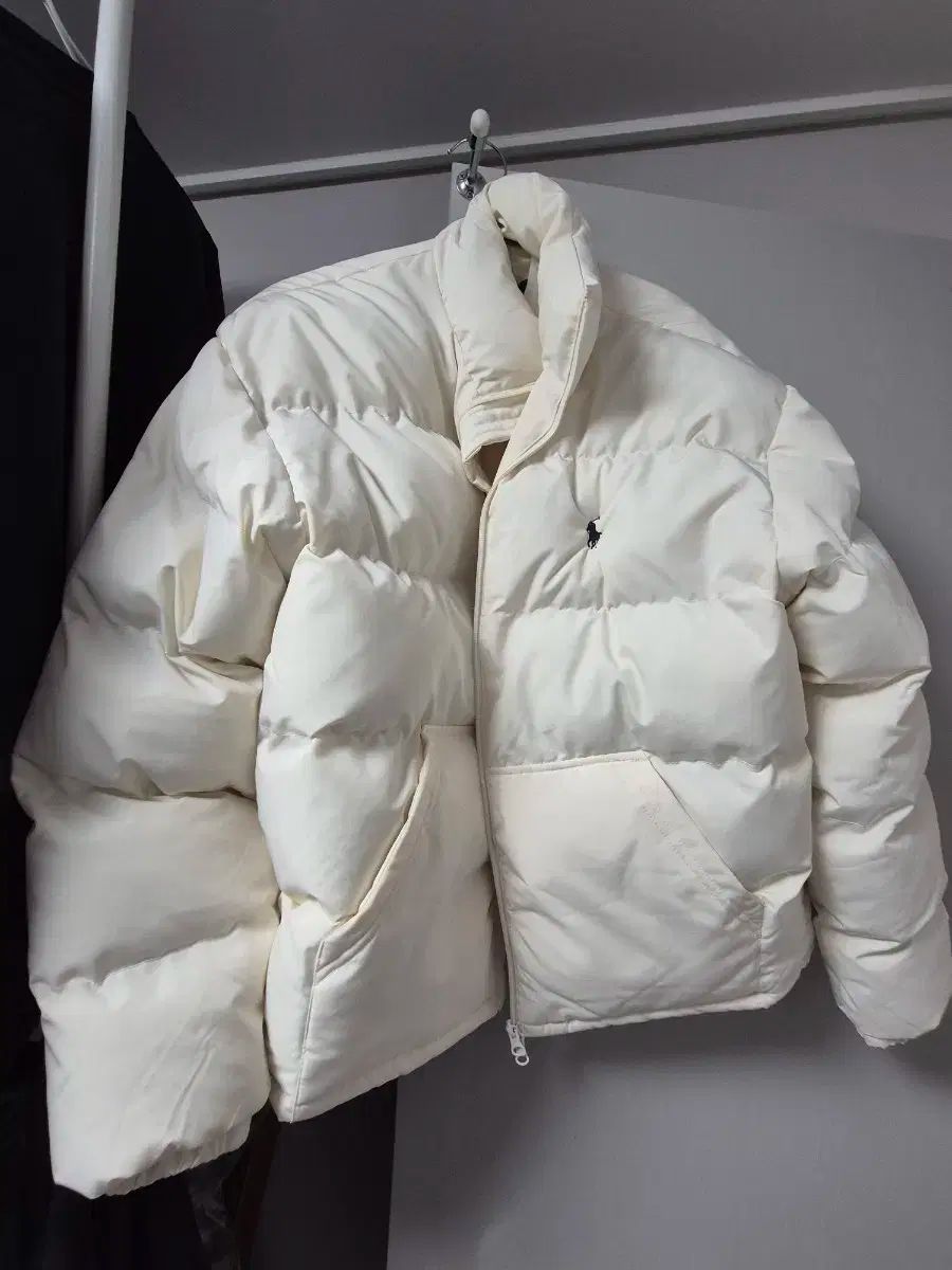 【雷市場（ポンジャン）商品韓国直送】 ポロパッド 出品