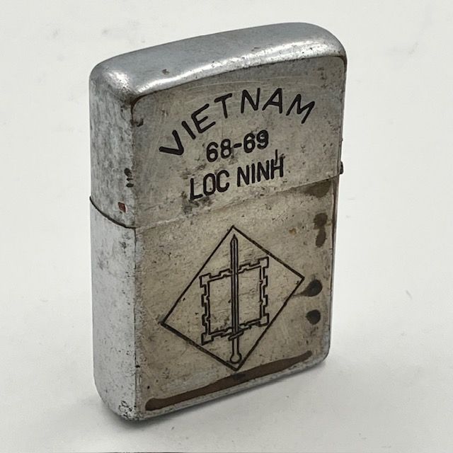 ZIPPO ベトナム 1968年 第18軍事警察旅団部隊章 ベトナムジッポー