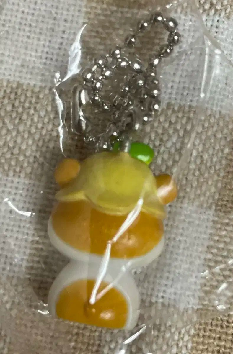 約30cmホーウィンレザーキーホルダーストラップ キャリー風スタッズワーク茶芯