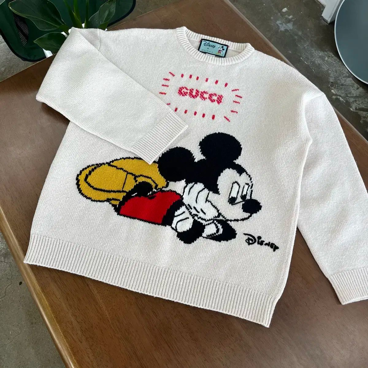 【雷市場（ポンジャン）商品韓国直送】 GUCCI(グッチ) x Disney(ディズニー) ミッキーマウス ニット ウーマンズ S