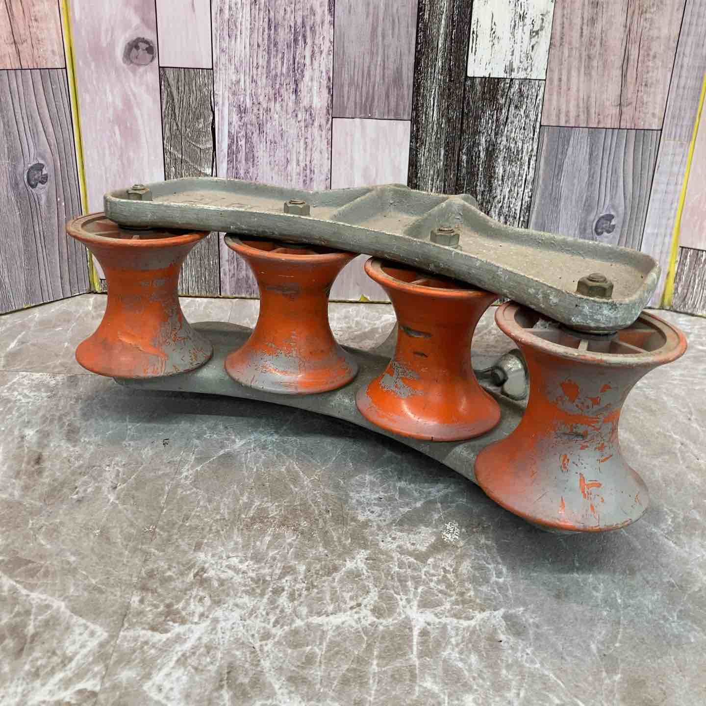 ケーブルローラー