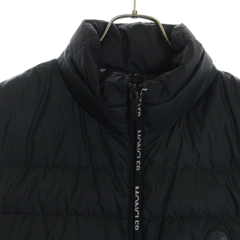 Moncler モンクレール セダン ロゴパッチ フード付きコート MONCLER モンクレール ライトダウンジャケット ナイロン