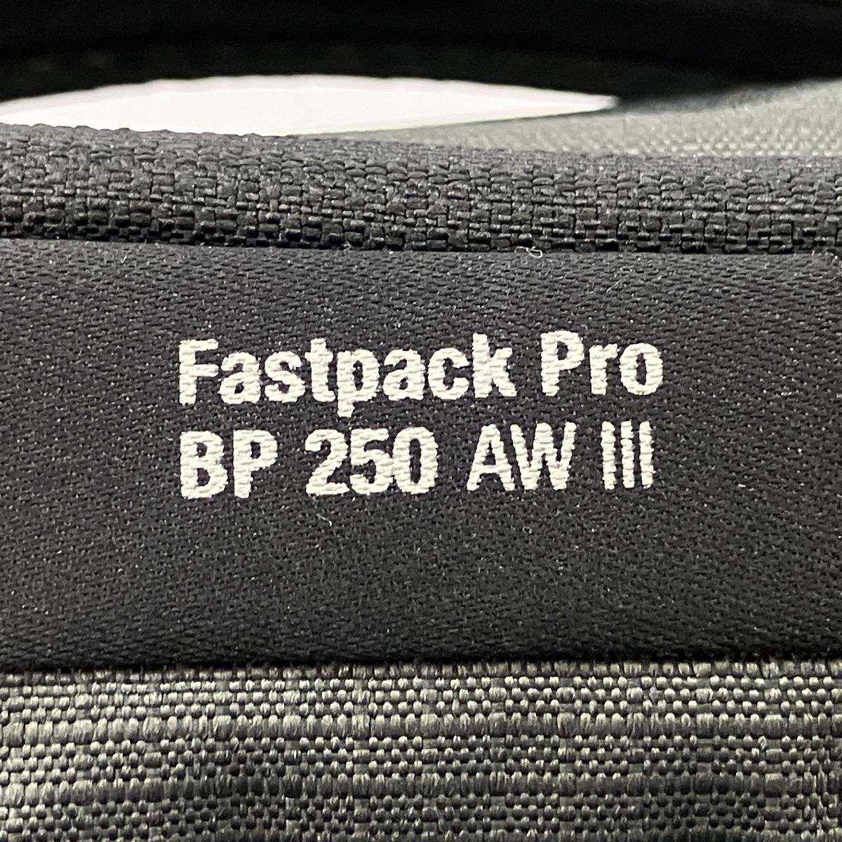 Lowpro Fastpack Pro BP 250 AW III カメラリュック カメラ カメラ周辺機器 中古 良好 Z8966943 - メルカリ