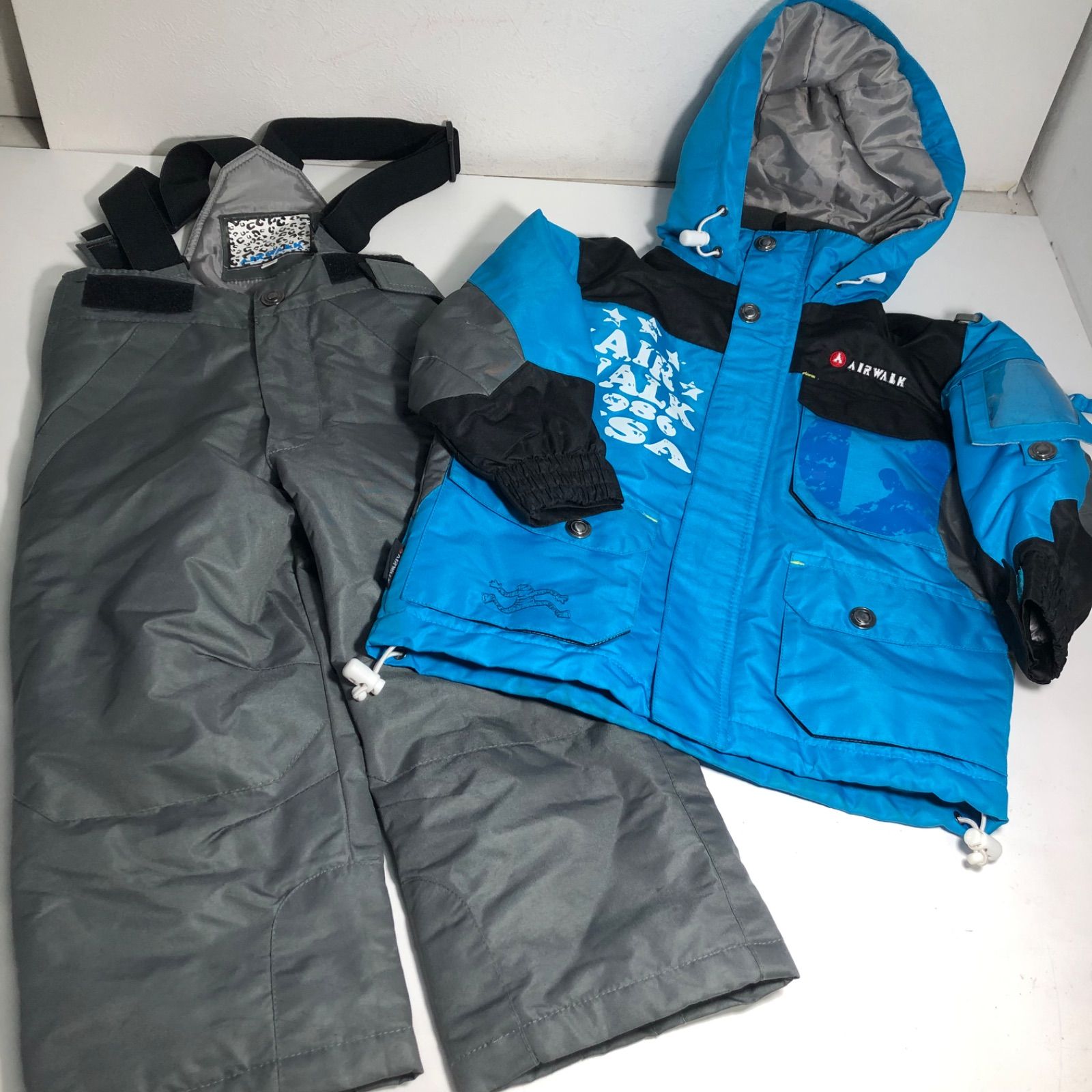 AIRWALK エアーウォーク キッズ 100cm　スキーウェア スノボ ☆AIR WALK エアーウォーク キッズ スキーウェア 上下 100cm ☆ - メルカリ