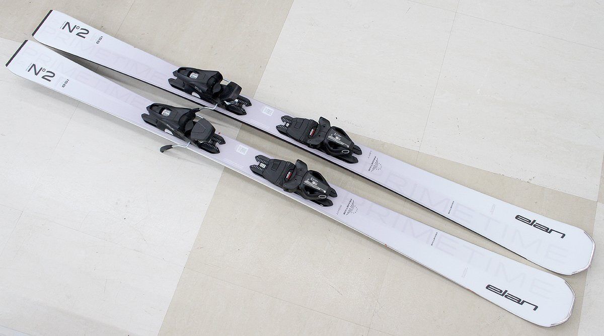 札幌市 清田区 エラン elan スキー板 PRIMETIME N°2 プライムタイム 158㎝ ホワイト系　ビンディング付き ELAN エラン スキー板 レディース＜2026＞PRIMETIME NO2 W SPORT SHIFT