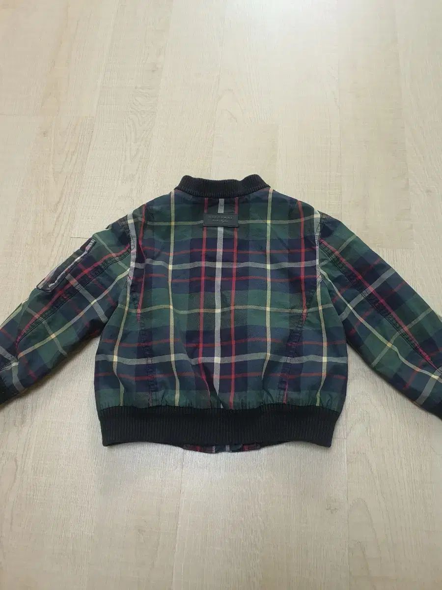 2Y Burberry Kids(バーバリーキッズ) キルト ブルゾン バーバリー
