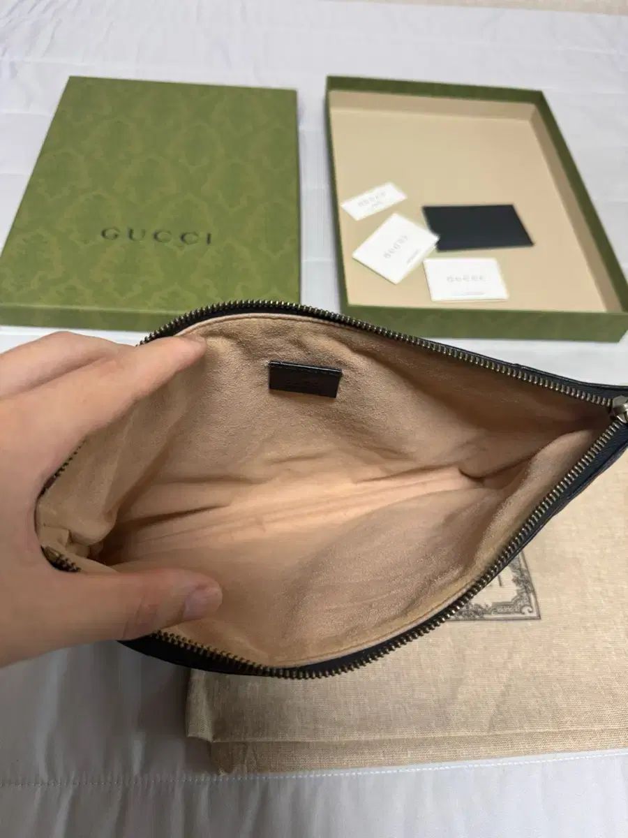 グッチ マーモント