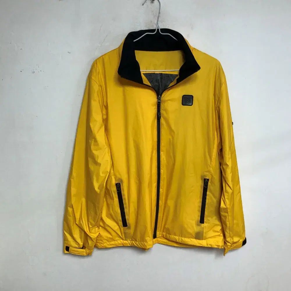 遺品整理】琉球切手 ドラゴンデザインの未使用切手シート