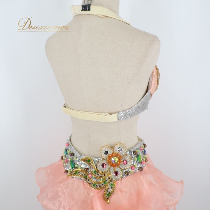 オリエンタル 衣装