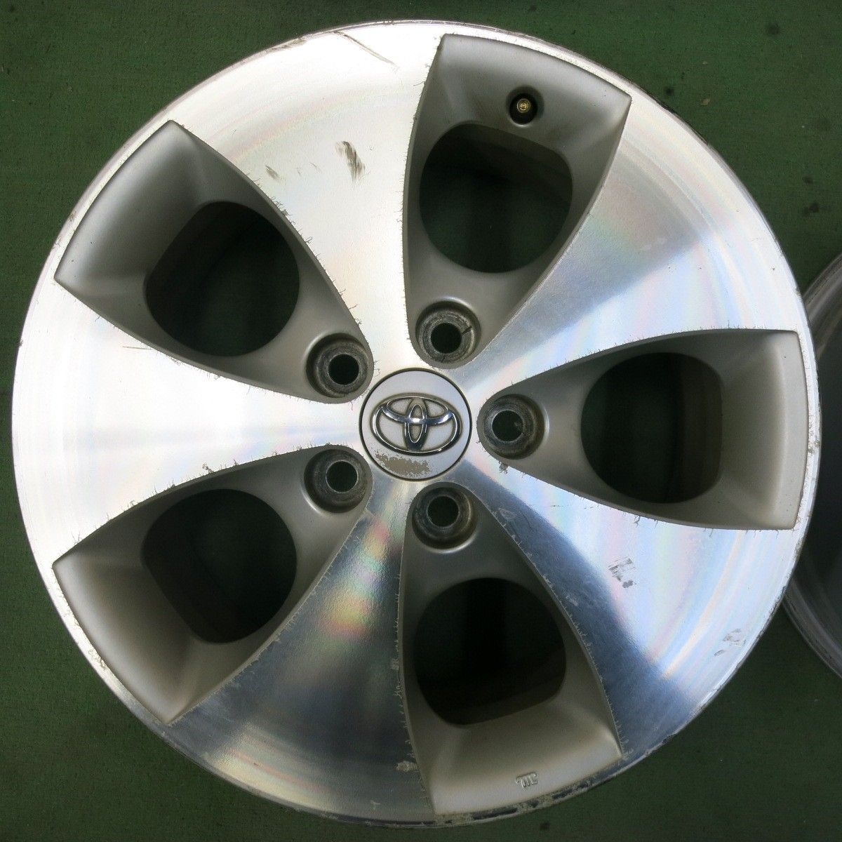 トヨタ　アルファード　10系　純正　ホイール　17インチ 良好品】トヨタ 10 アルファード 純正 17in 7JJ +45 PCD114.3 4本