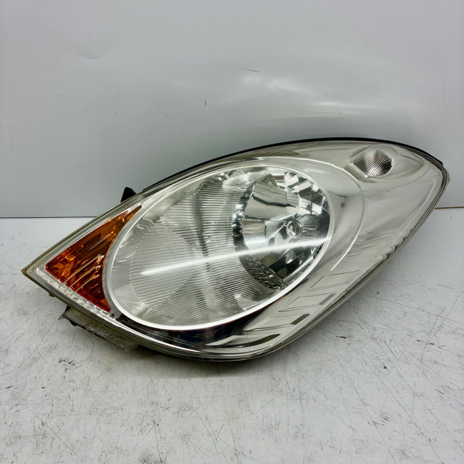 ノート E11 ヘッドライトレンズ 左右