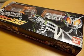 【中古】仮面ライダーファイズ 変身ベルト DXデルタドライバー