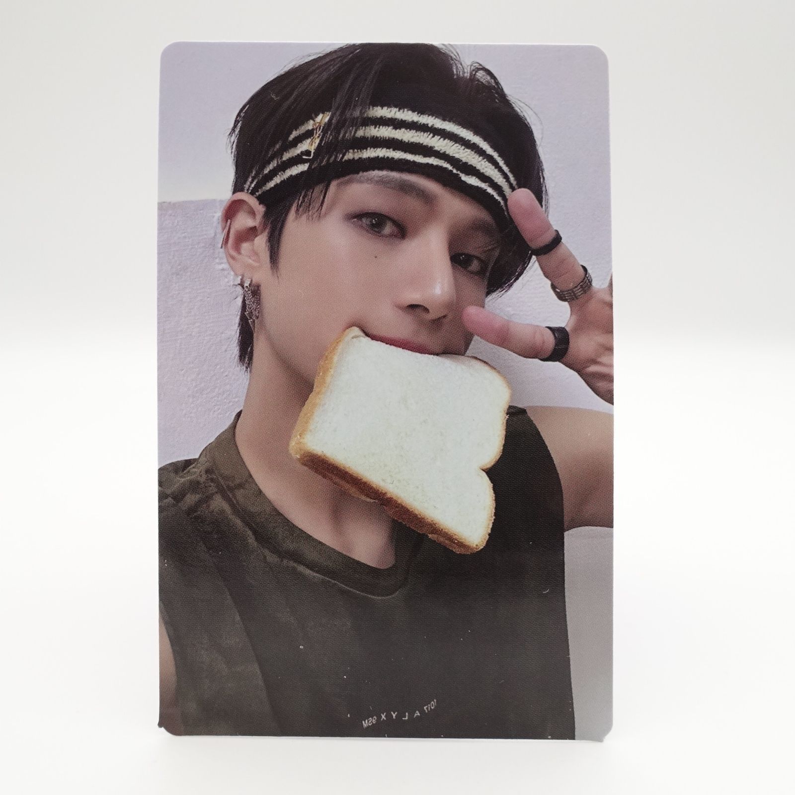 ウヨン OUTLAW トレカ ATEEZ WOOYOUNG THE WORLD EP.2 : OUTLAW Z ver. Official Photo