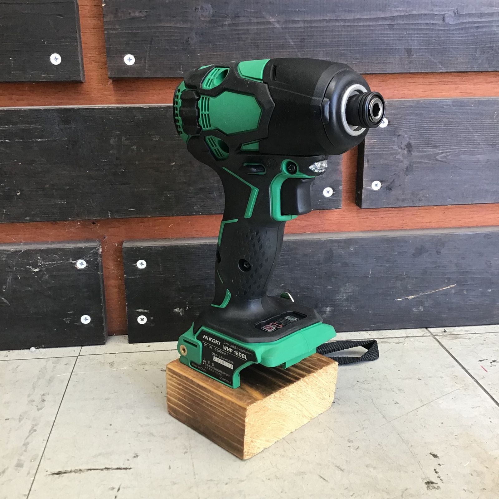 新品未使用】HiKOKIコードレスインパクトレンチWR36DC