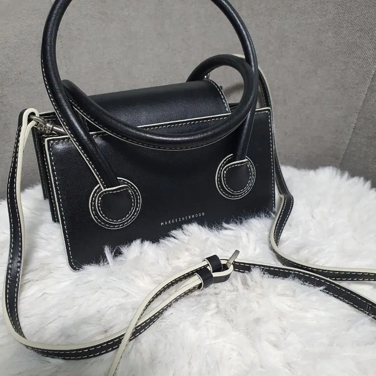 オファー 【真作】絵画 寺崎広業 日本画 石に鶺鴒図 墨一色の花鳥画 箱