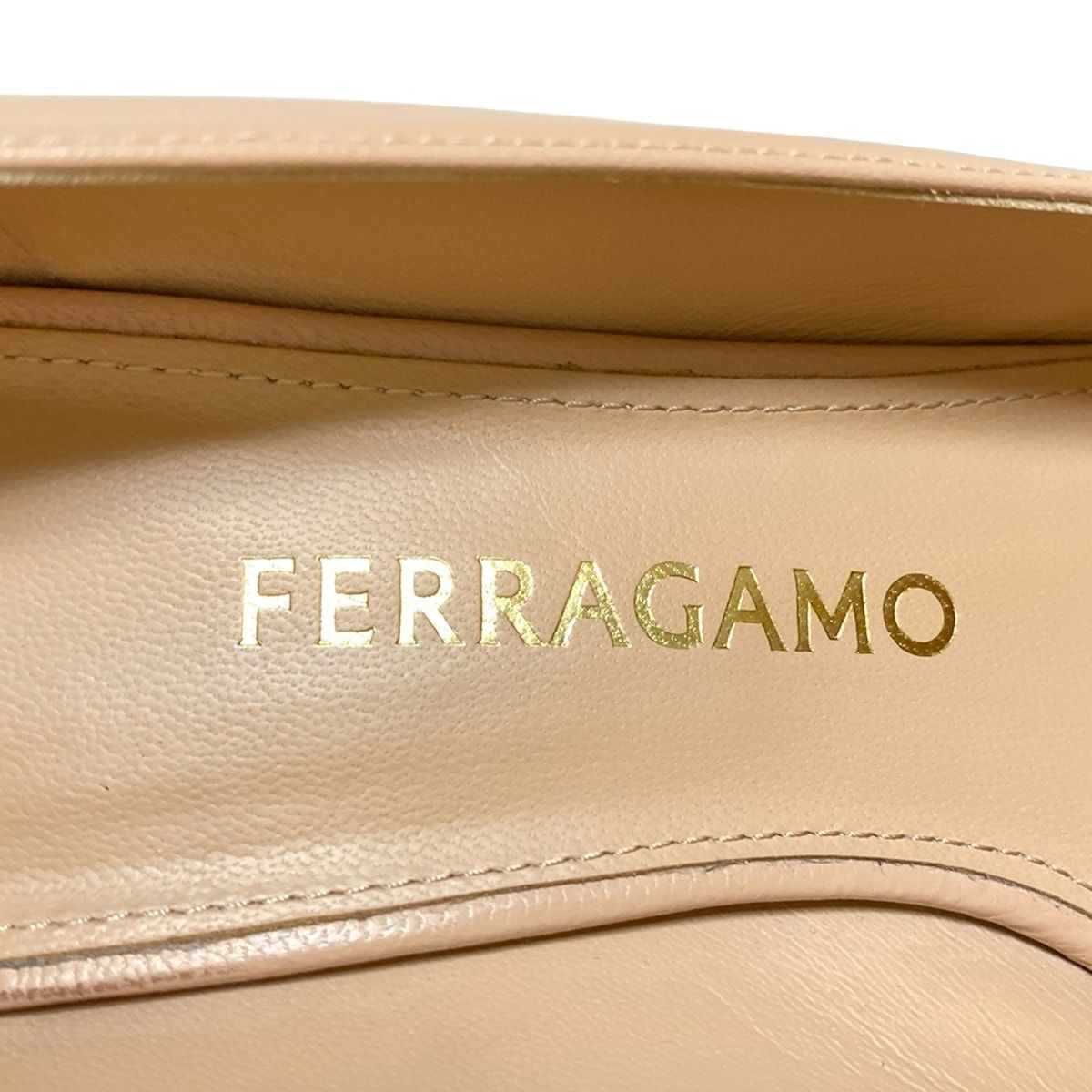 サルバトーレフェラガモ