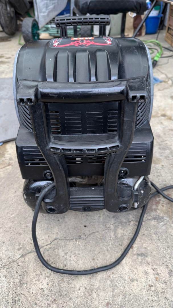 MAX 高圧エアコンプレッサー