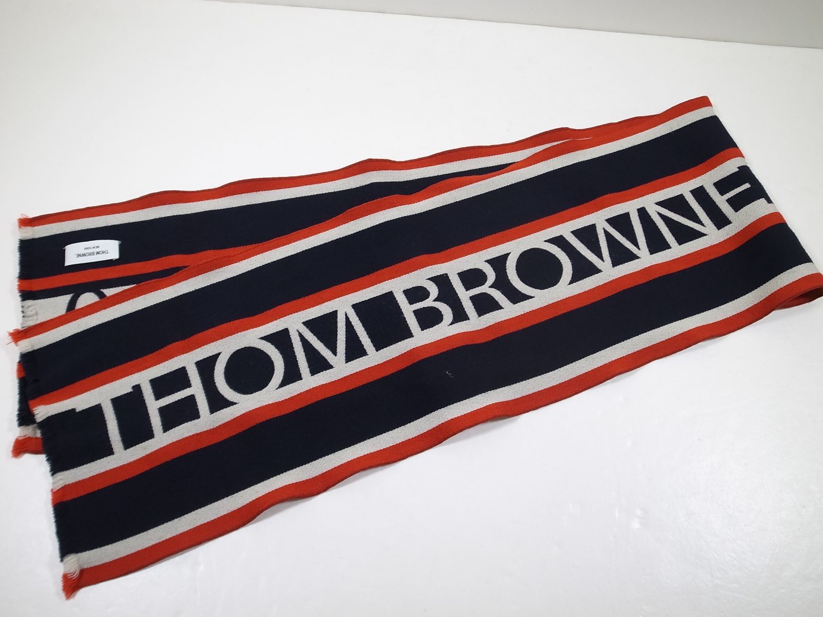 Thom Browne マフラー　トム・ブラウン THOM BROWNE.【トム ブラウン】の知的なムードと自信をくれる
